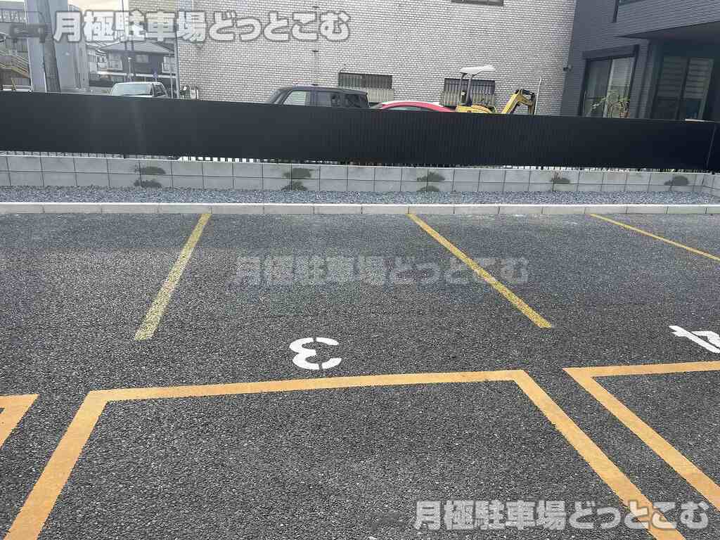 名古屋市北区成願寺1丁目124の月極駐車場2