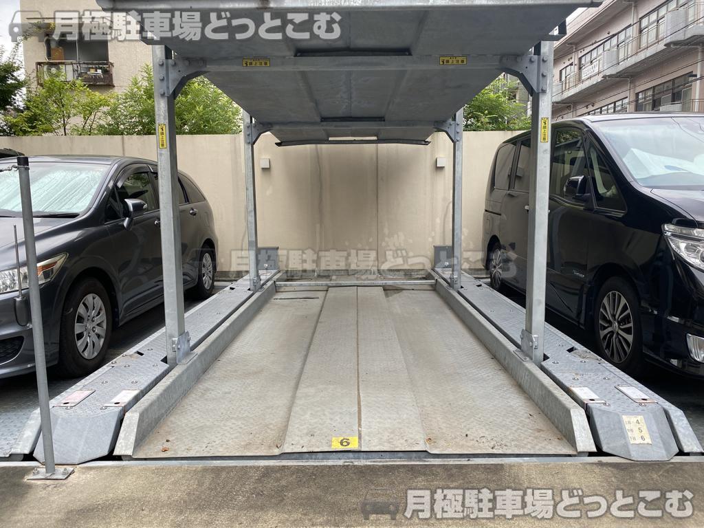 足立区東綾瀬1-20-6の月極駐車場3