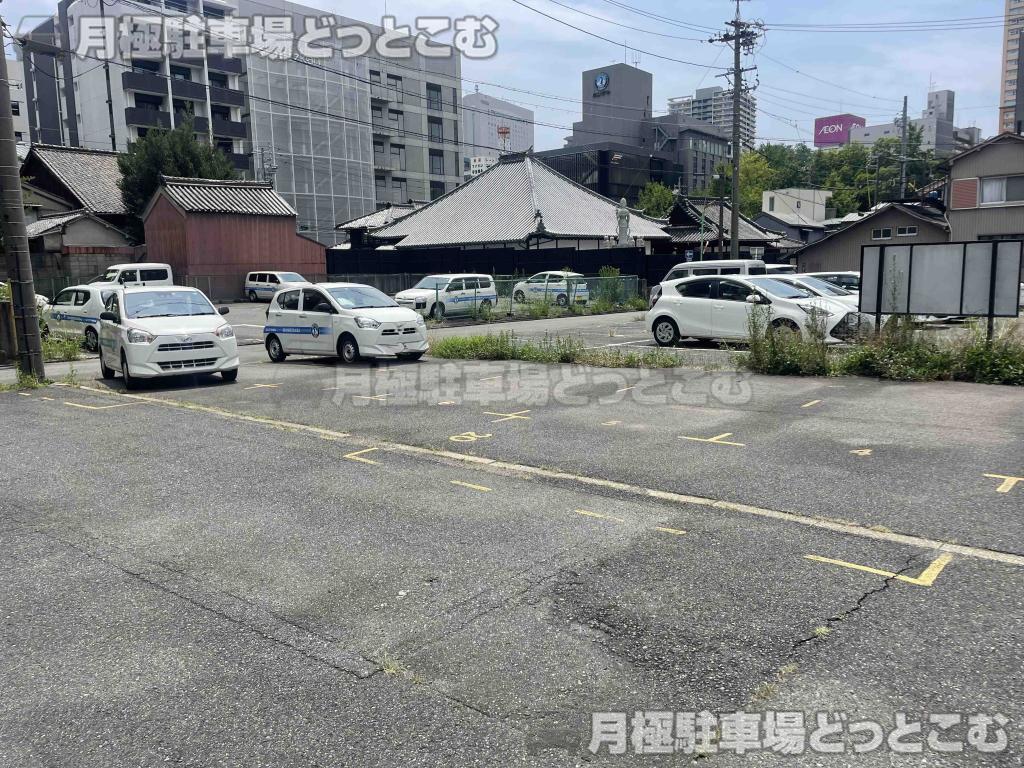 名古屋市中村区名駅5丁目6－3の月極駐車場4