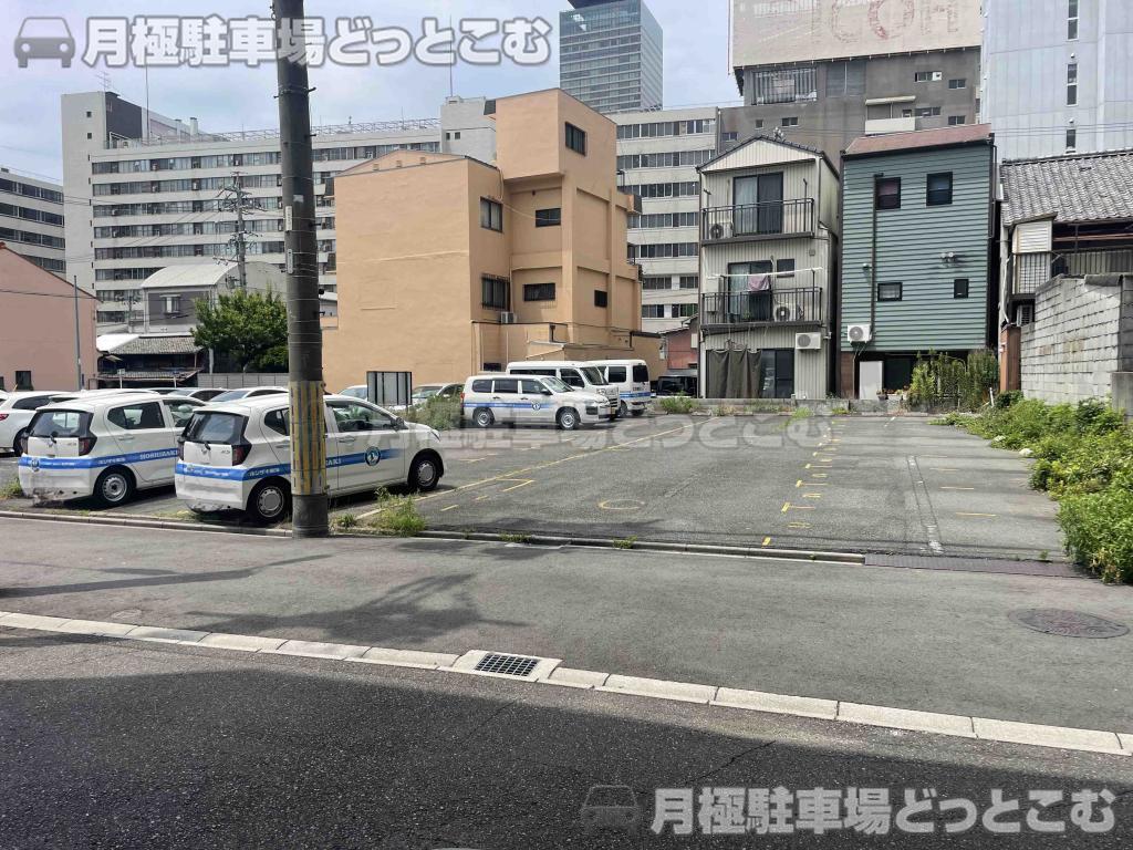 名古屋市中村区名駅5丁目6－3の月極駐車場5