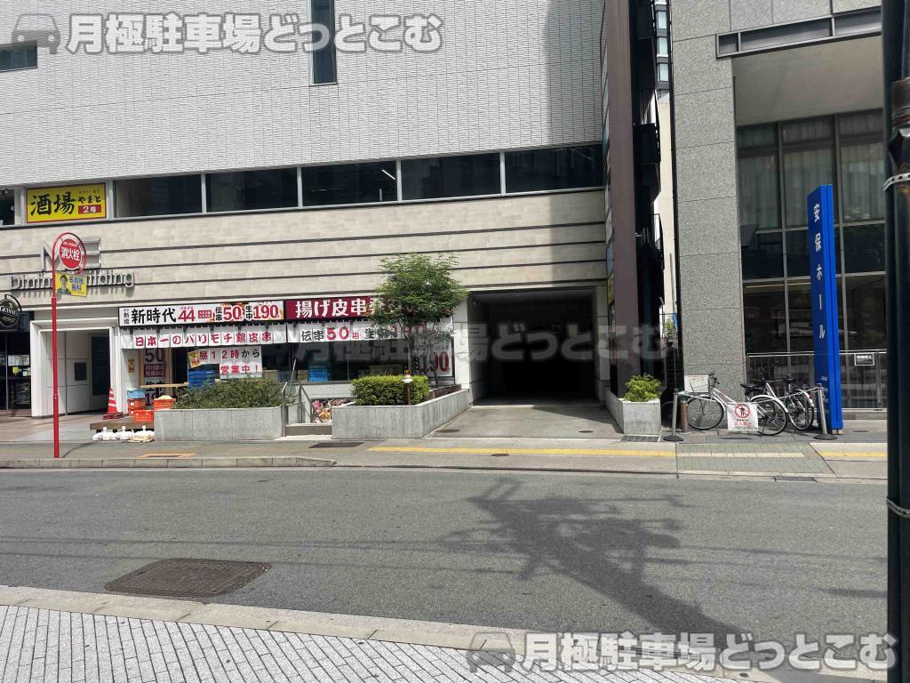 名古屋市中村区名駅3丁目15-11の月極駐車場4