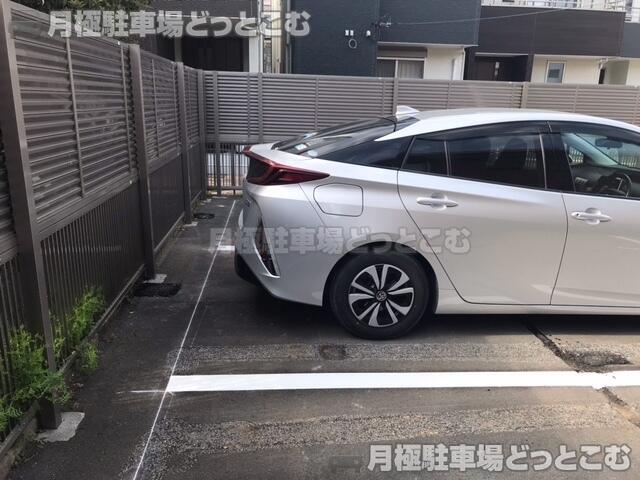名古屋市熱田区旗屋2-1206-2の月極駐車場2