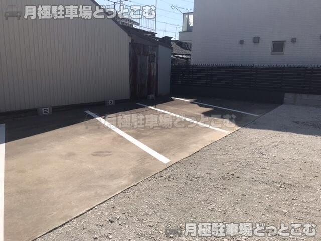 名古屋市中村区大正町2-62の月極駐車場3