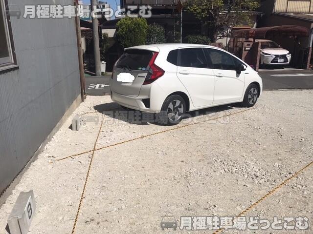 名古屋市中村区大正町2-62の月極駐車場3