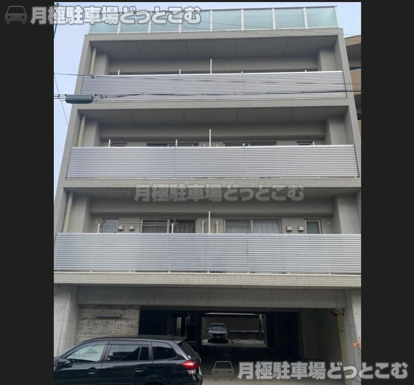 名古屋市名東区一社1丁目145番地の2の月極駐車場2