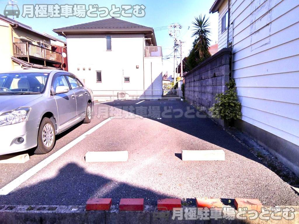 愛西市諏訪町郷東90-1,91-9の月極駐車場8