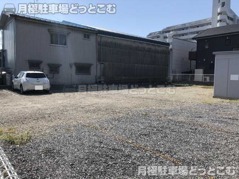 岡崎市稲熊町2丁目94番1号の月極駐車場2
