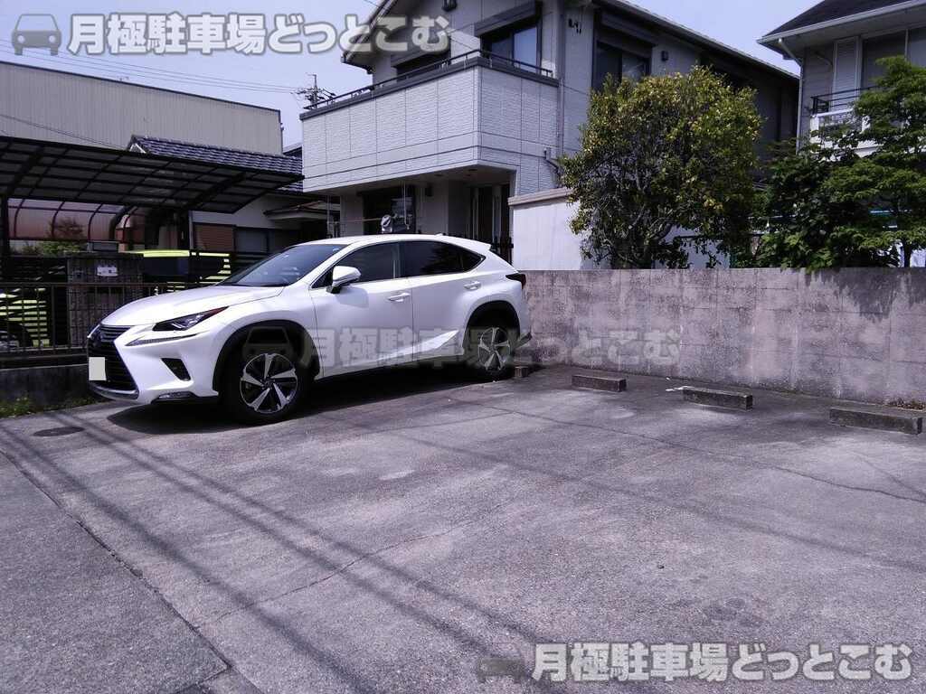 名古屋市昭和区萩原町3丁目37の月極駐車場2