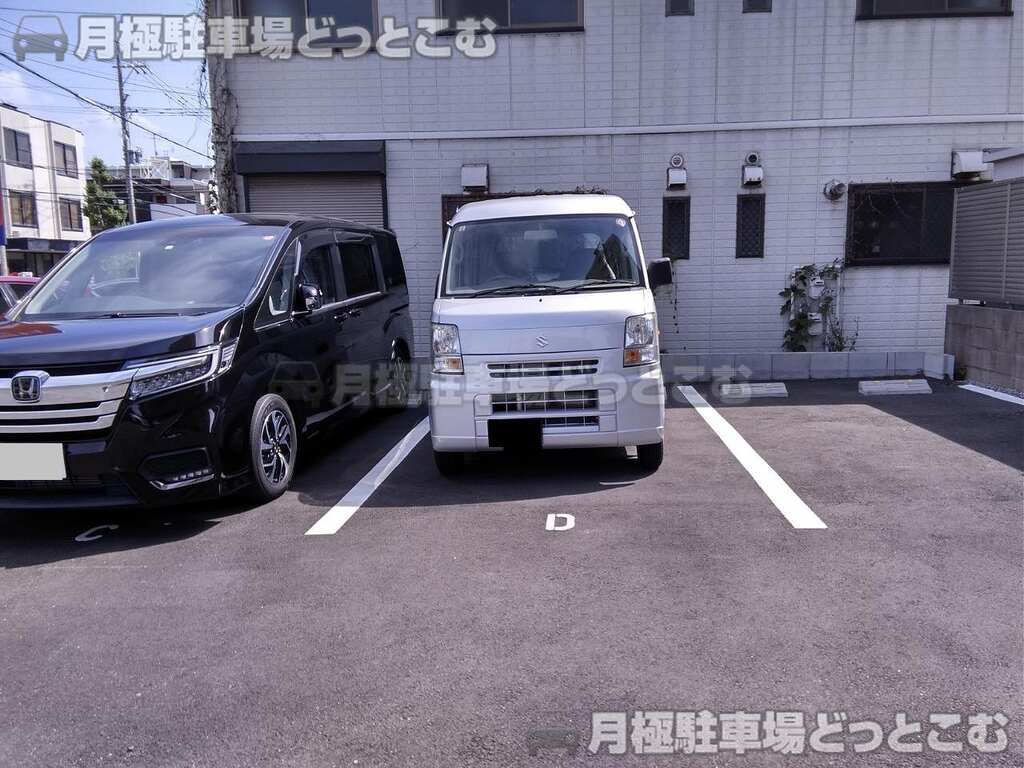 名古屋市中川区横堀町2-26-1の月極駐車場2