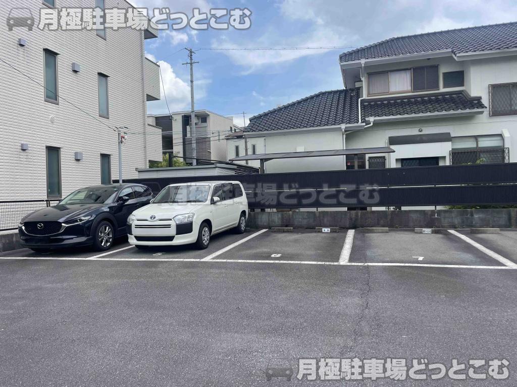 名古屋市中村区中島町2丁目23番、24番1の月極駐車場3