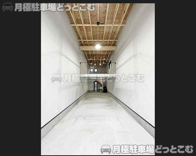 名古屋市中川区島井町116の月極駐車場3