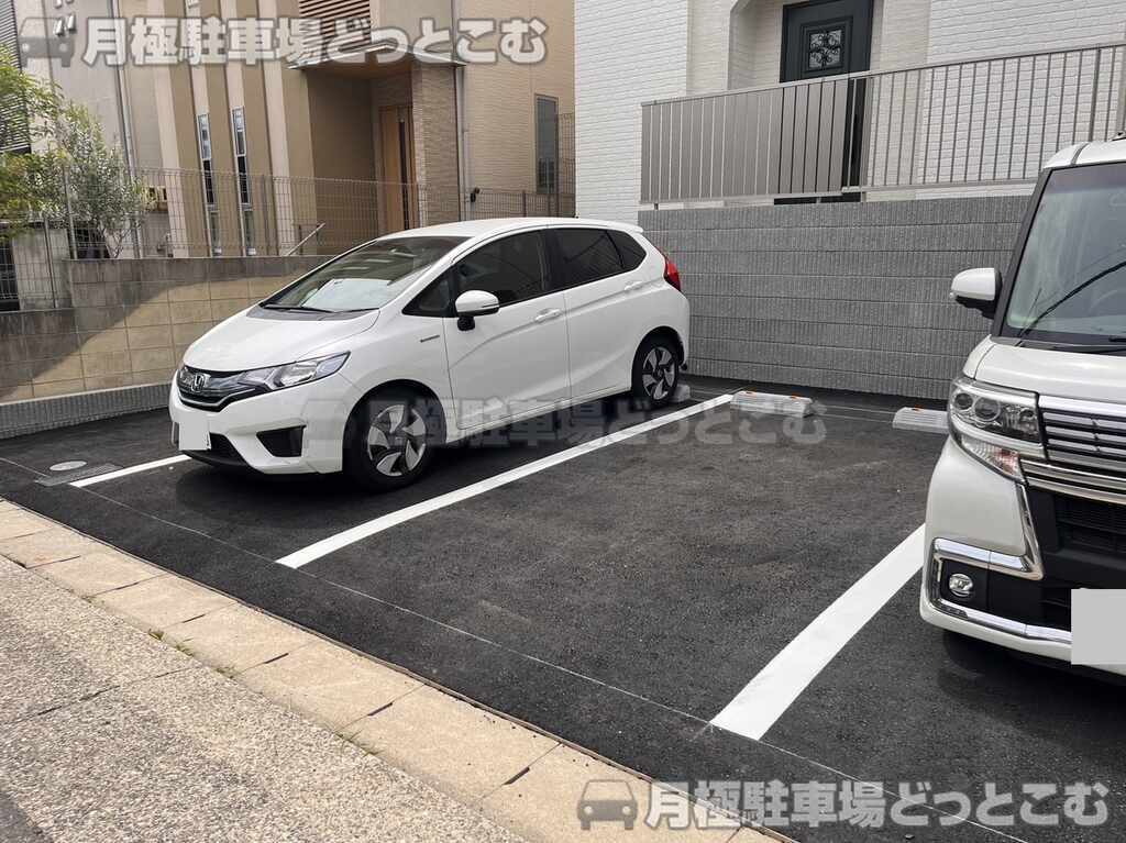 名古屋市名東区高間町312の月極駐車場2