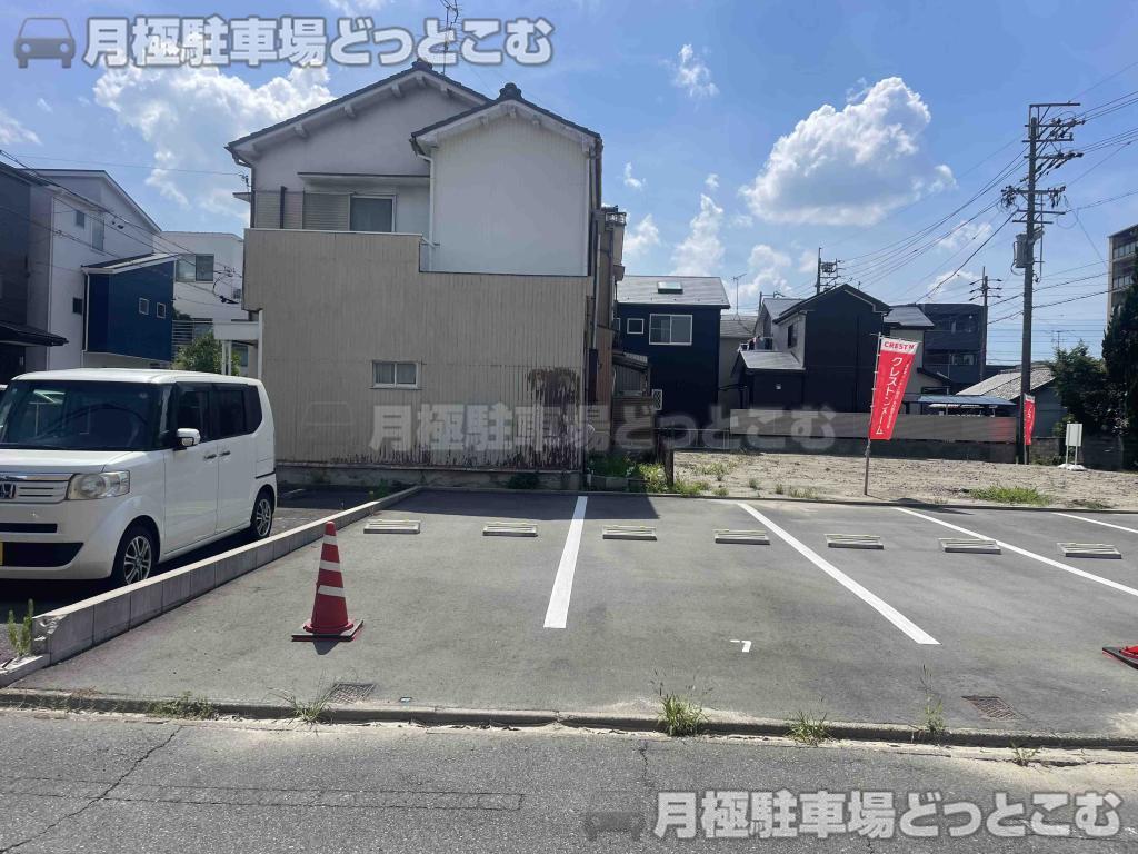 名古屋市中村区京田町3丁目15の月極駐車場2