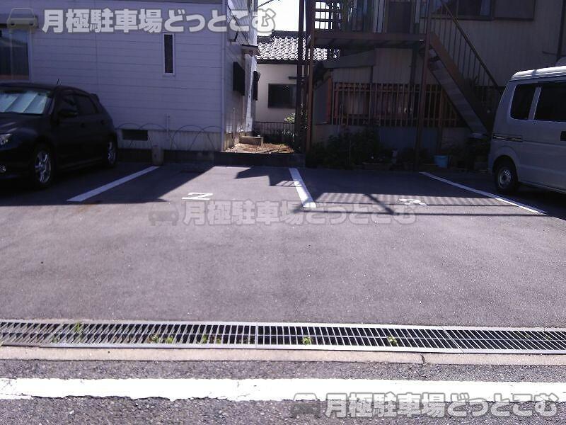 刈谷市原崎町4丁目104の月極駐車場2