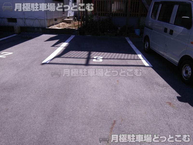 刈谷市原崎町4丁目104の月極駐車場4