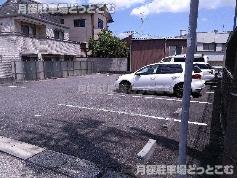 名古屋市名東区扇町1丁目2,3の月極駐車場2