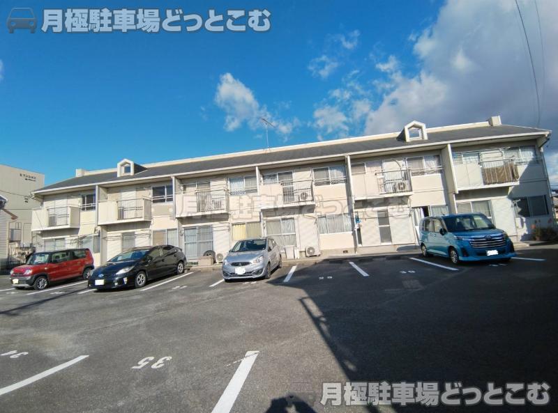 岡崎市柱5丁目2-3の月極駐車場2