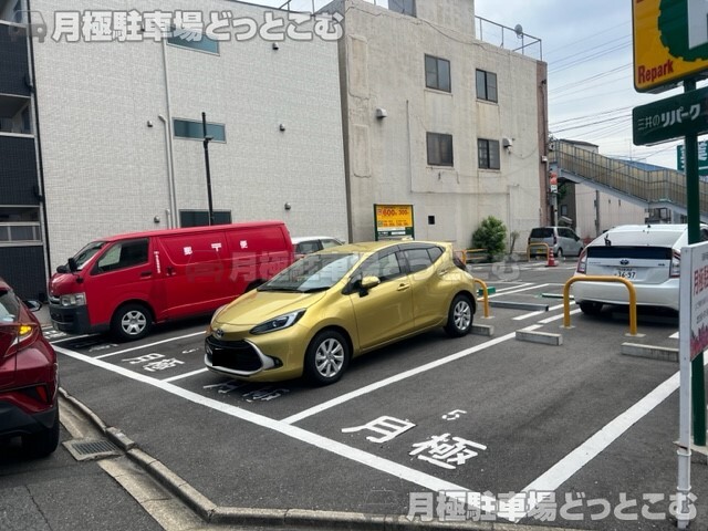名古屋市中川区百船町1310の月極駐車場3