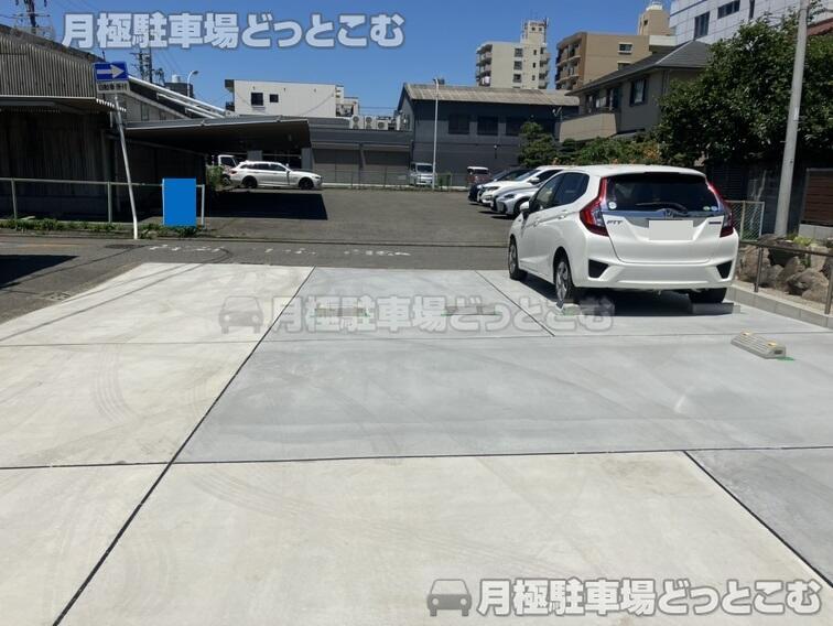 名古屋市熱田区二番2丁目308の月極駐車場3