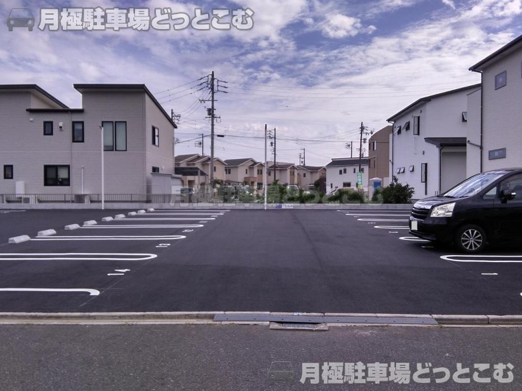 名古屋市中川区富田町榎津西ナコラ284-4の月極駐車場1