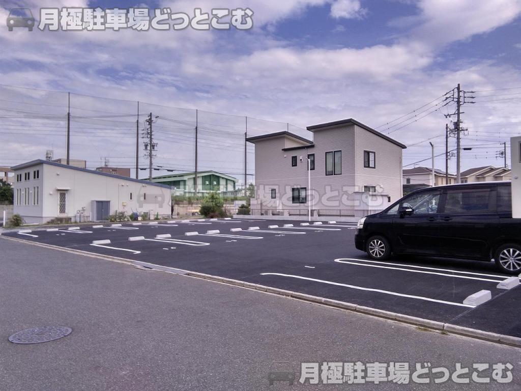 名古屋市中川区富田町榎津西ナコラ284-4の月極駐車場10