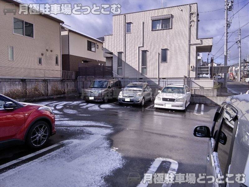 日進市竹の山四丁目907の月極駐車場3