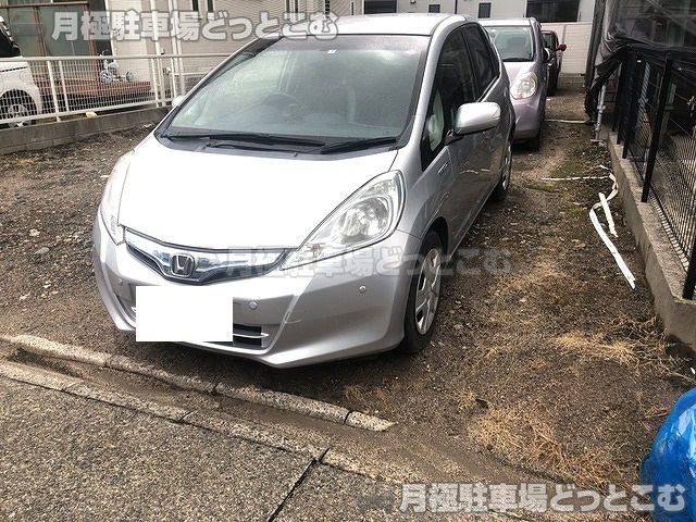 名古屋市中村区佐古前町1414番2の月極駐車場5