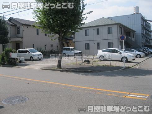 名古屋市中川区応仁町1丁目85の月極駐車場3
