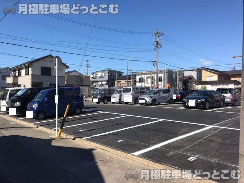 名古屋市北区水草町2-29の月極駐車場2