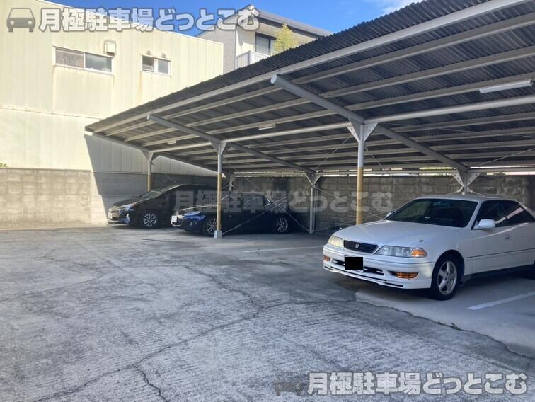 名古屋市西区菊井2丁目807-1,2の月極駐車場3