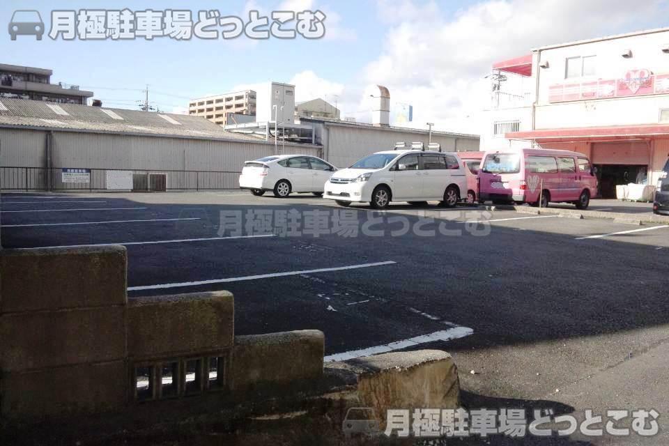 名古屋市緑区鳴海町山下57-1の月極駐車場3