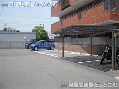 名古屋市西区江向町6丁目10の月極駐車場2
