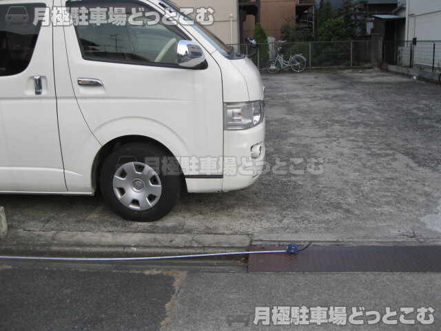 名古屋市千種区若水3丁目2717の月極駐車場6