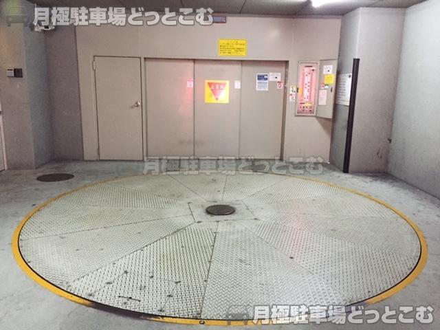 名古屋市中村区名駅3-1313-2、1315-1、1315-3の月極駐車場2