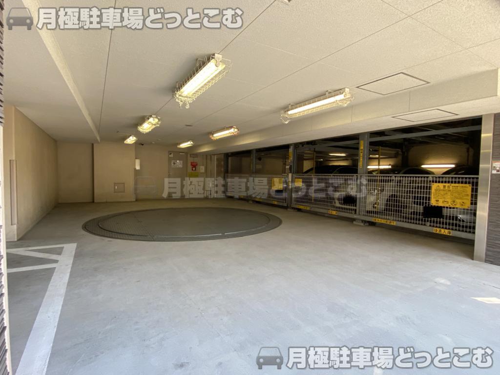 足立区千住寿町6-15の月極駐車場2