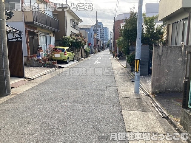 名古屋市西区菊井1丁目3402番2の月極駐車場9