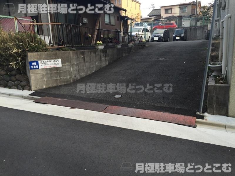 名古屋市瑞穂区竹田町2-17-1の月極駐車場3
