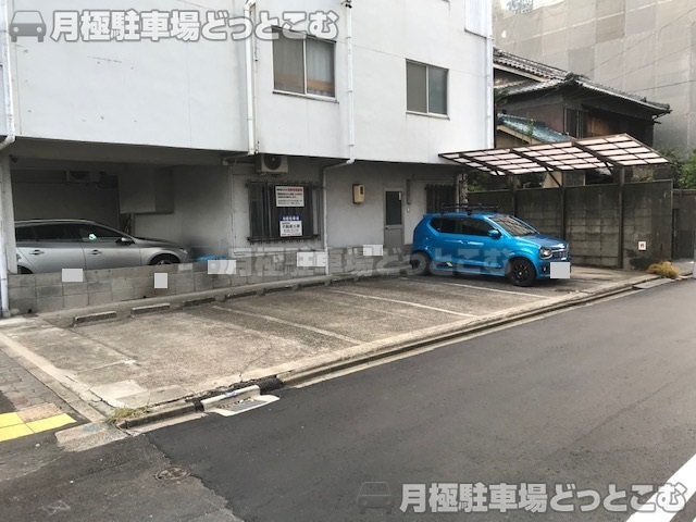 名古屋市中村区名駅3-201の月極駐車場2
