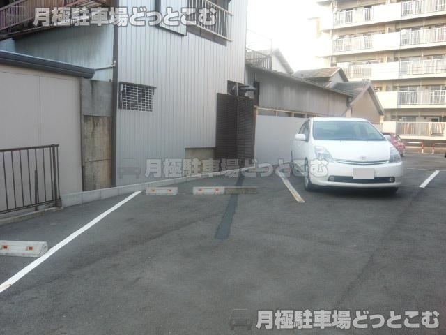 名古屋市西区則武新町1丁目1607番の月極駐車場2