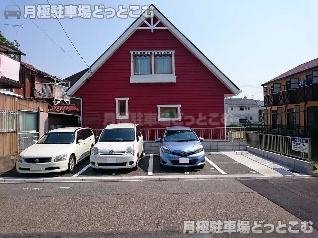 名古屋市中村区二瀬町29の月極駐車場1