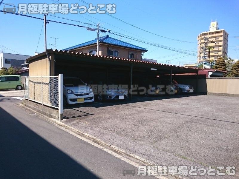名古屋市中川区二女子町2-17、18の月極駐車場2