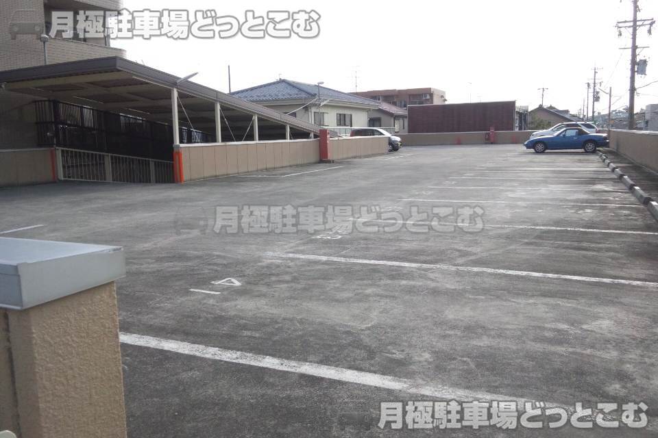 一宮市平和1-10-34の月極駐車場2