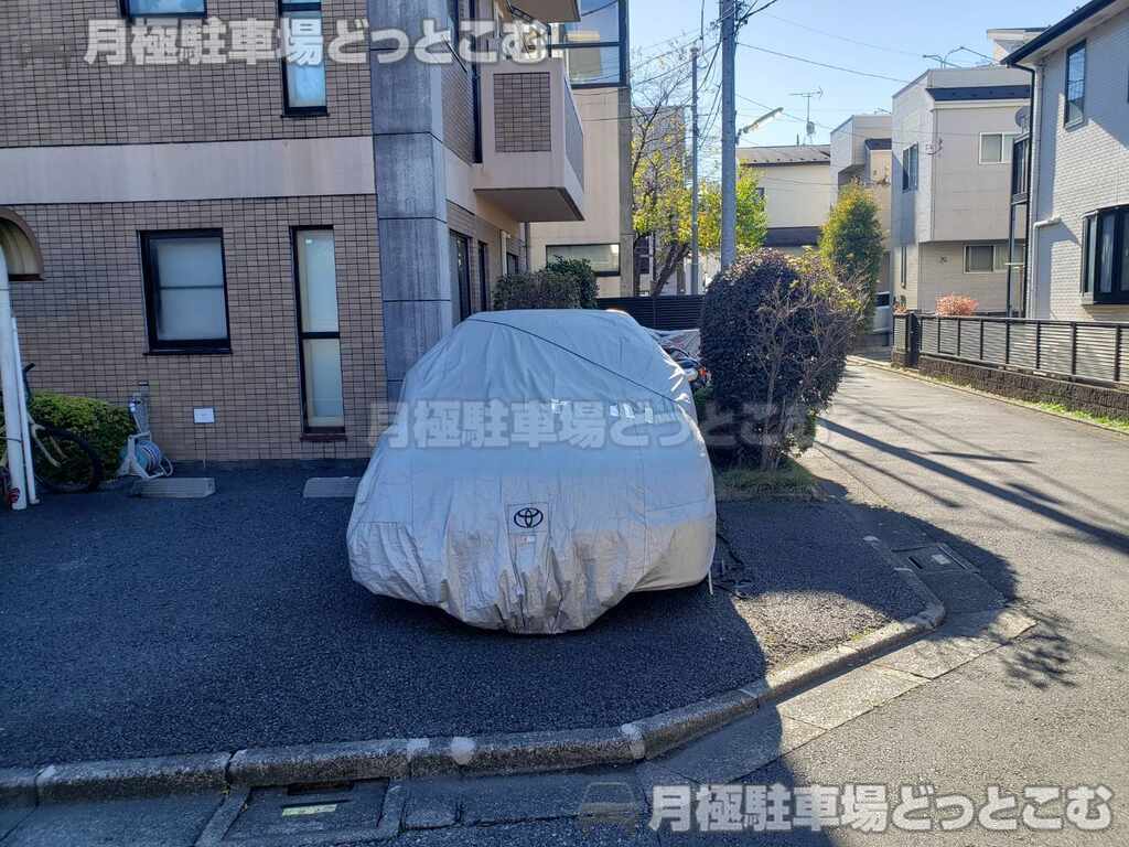 杉並区大宮2丁目7-7の月極駐車場1