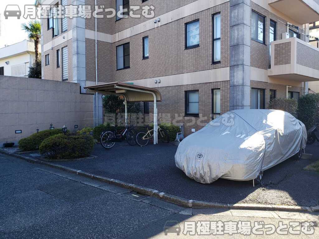 杉並区大宮2丁目7-7の月極駐車場3