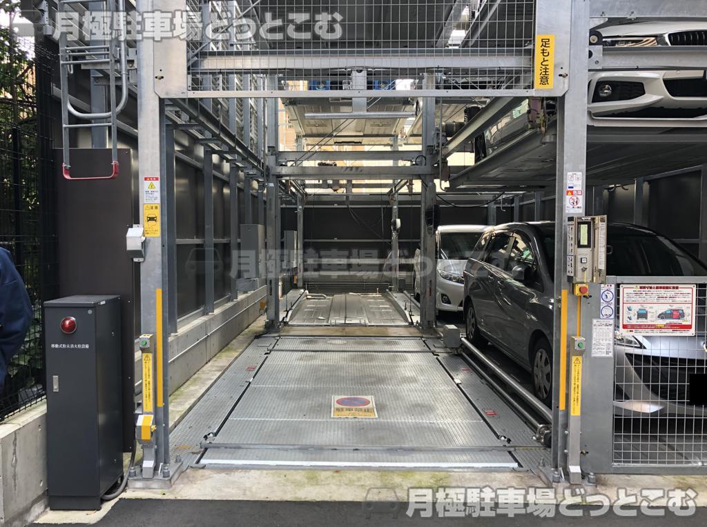 足立区千住3-2の月極駐車場1