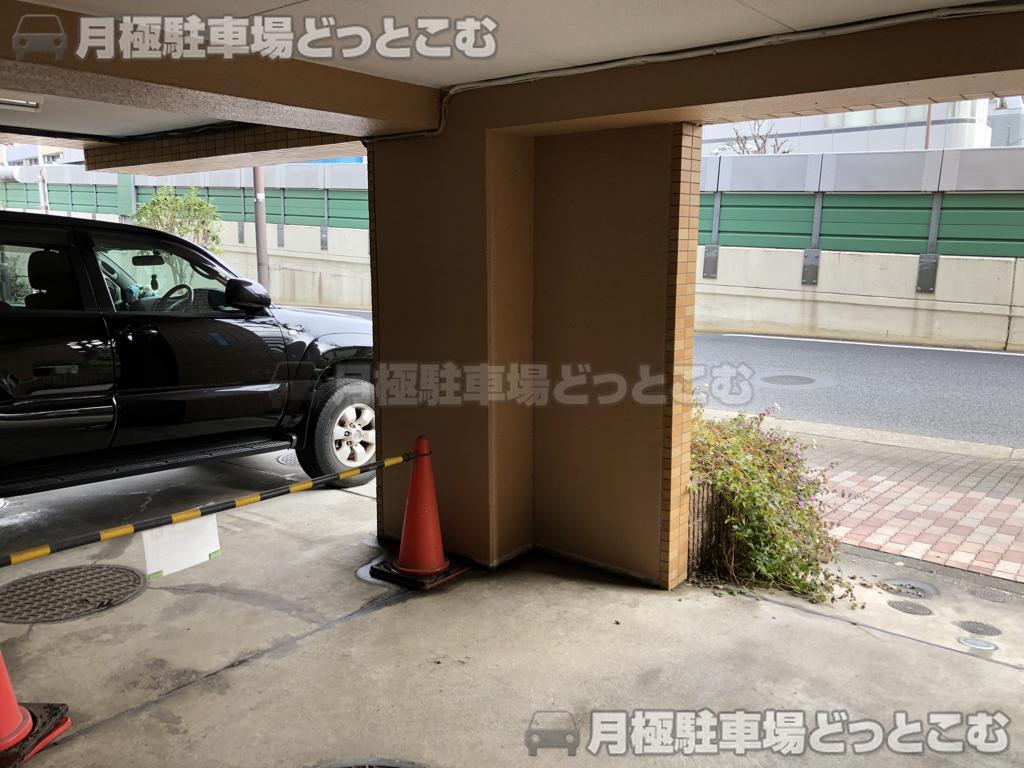 杉並区高円寺北2-29-13の月極駐車場2