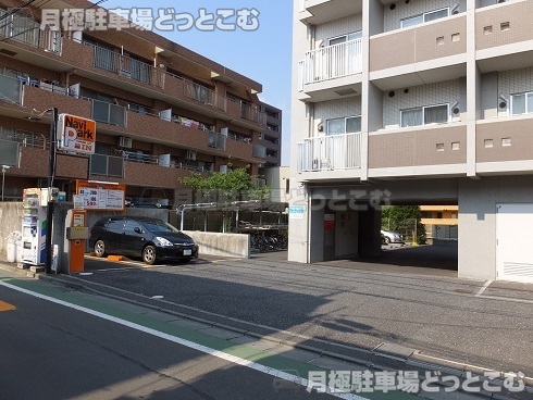 大和市中央林間5丁目1-10の月極駐車場2