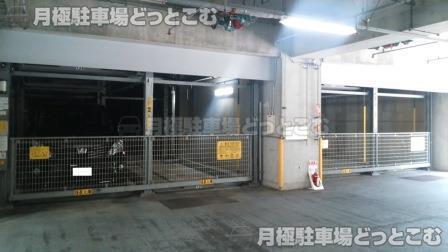 横浜市中区本牧原19の月極駐車場2
