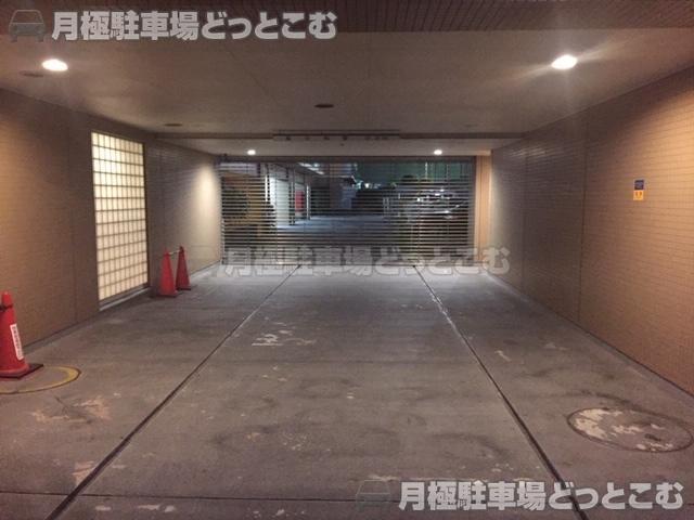 江東区清澄1丁目2－24の月極駐車場2