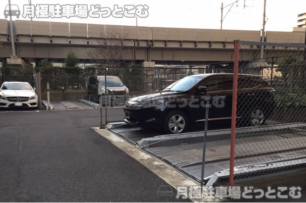 大田区大森西2丁目32－11の月極駐車場3